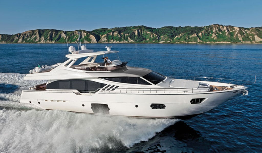 Ferretti Yachts 870/2014