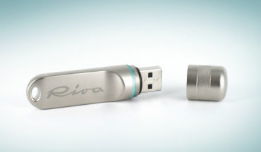 RIVA WATERPROOF USB DRIVE
