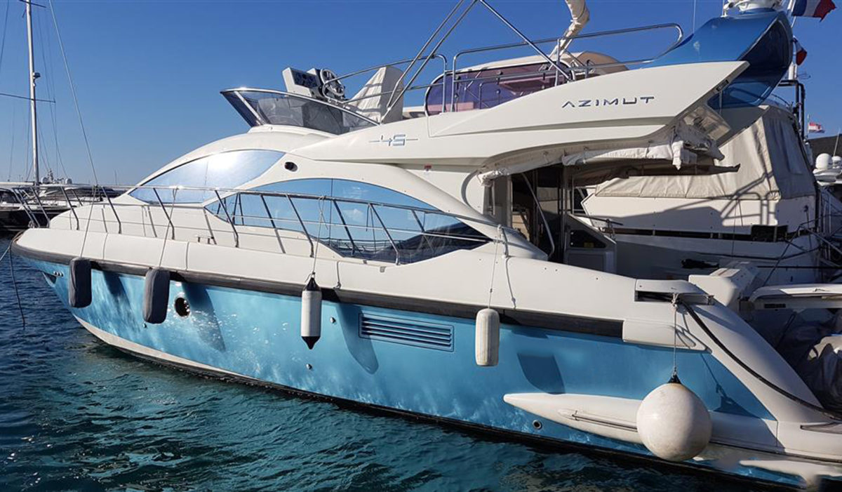 AZIMUT 45 FLY 2011 год