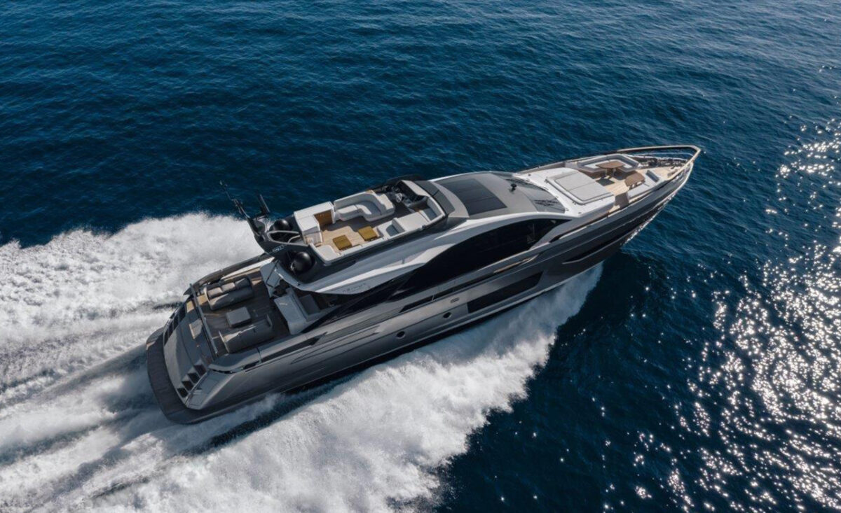 Azimut Grande S10