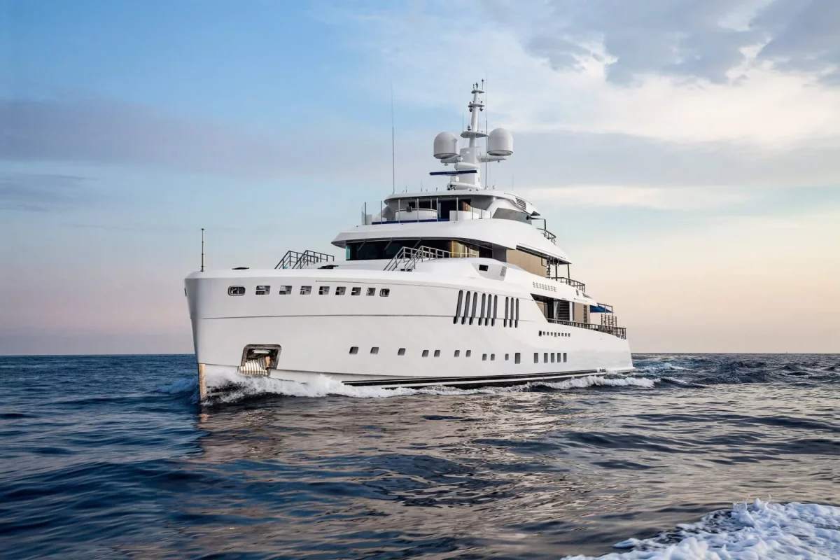 BENETTI FB268 M/Y SEASENSE