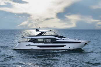 Ferretti Yachts 940